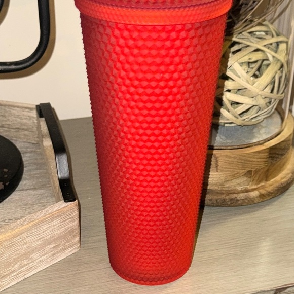 NWT STARBUCKS Coffee Co. 24oz. Matte Red Studded Cold Tumbler w/Lid & Straw - Picture 9 of 16